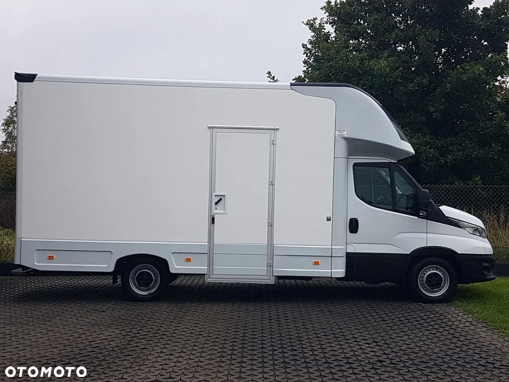 Iveco DAILY KONTENER NISKOPODŁOGOWY 4,43x2,23x2,42 SKLEP FOODTRUCK BAR KLIMA KONIOWÓZ KAMPER - 12