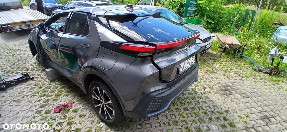 Toyota C-HR 2.0 Hybrid Executive - 2