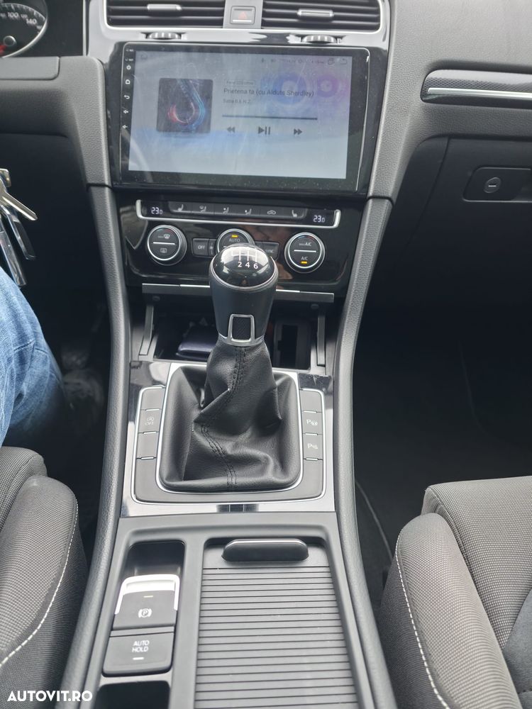 Volkswagen Golf 2.0 BlueTDI Highline - 19