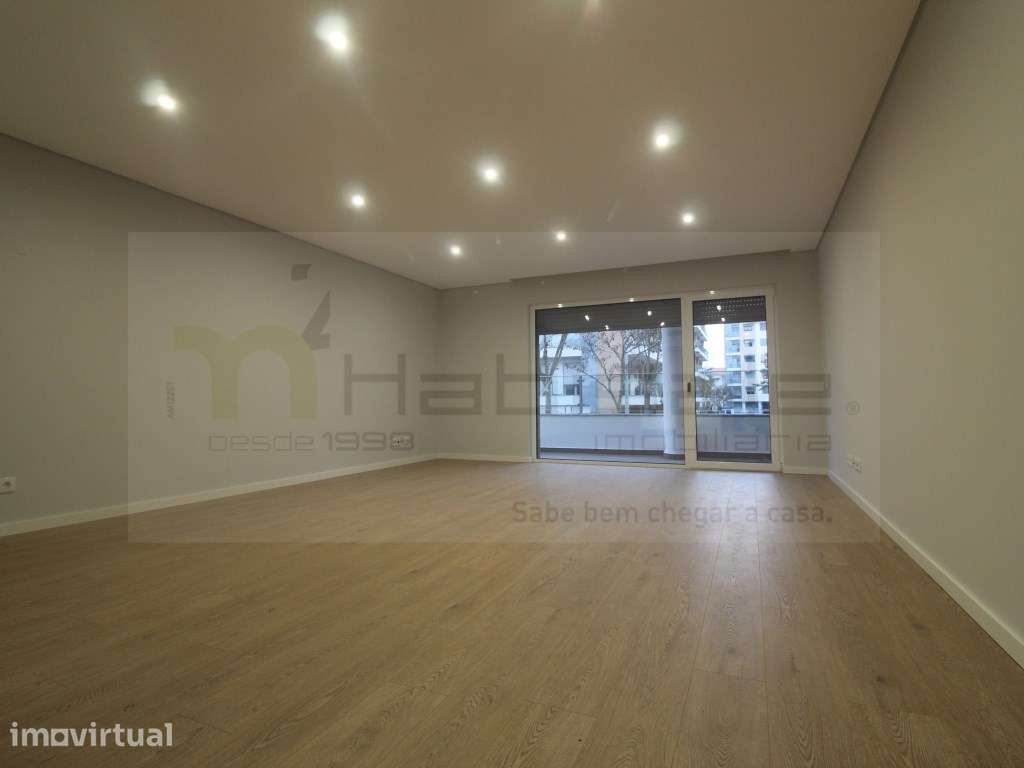T3 Excelentes Acabamentos com Box com Terraço em Cobertura - Grande imagem: 4/31