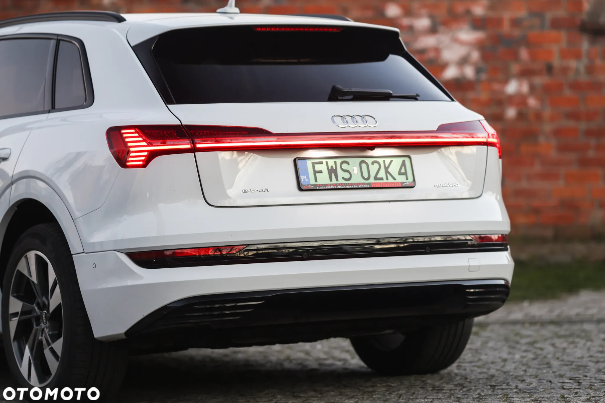 Audi e-tron 55 Quattro S Line - 11