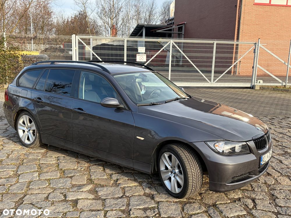 BMW Seria 3 320d DPF - 4