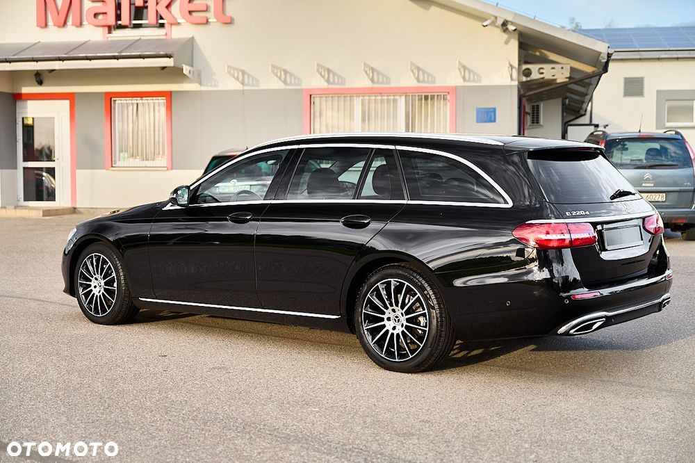 Mercedes-Benz Klasa E 220 d 9G-TRONIC - 8