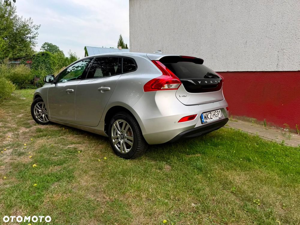 Volvo V40 D2 Kinetic - 3