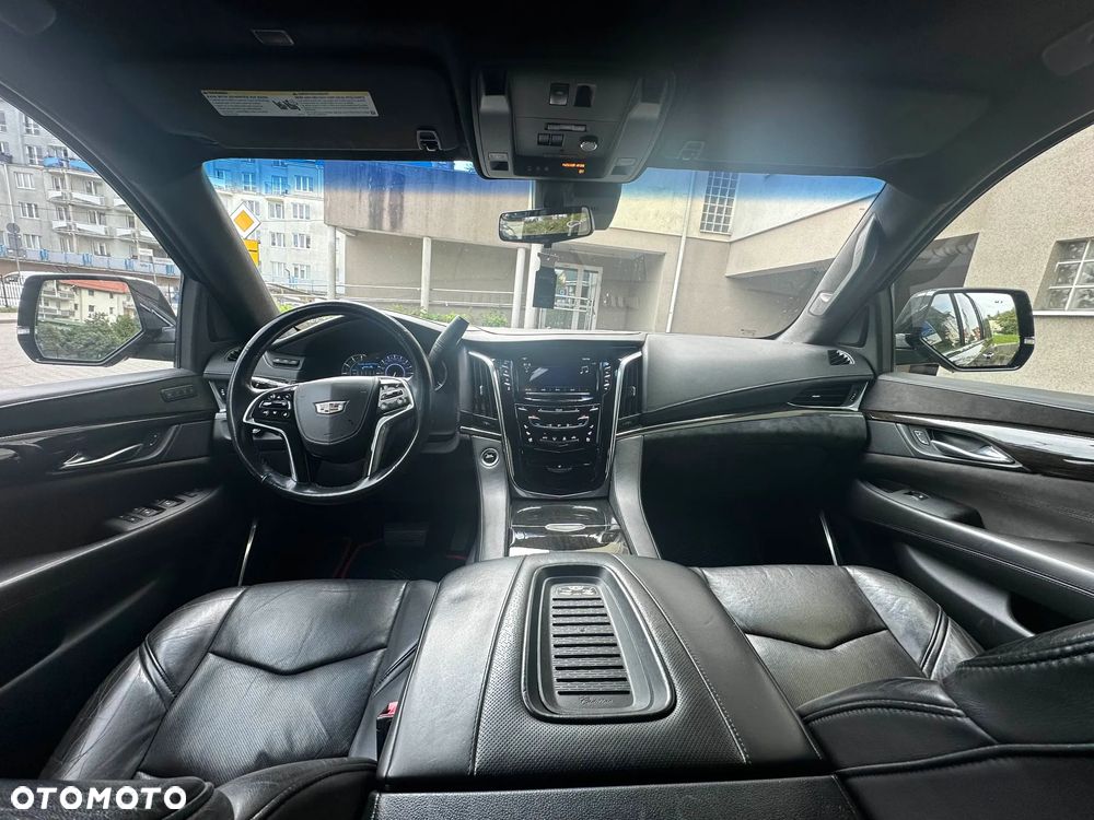Cadillac Escalade 6.2 V8 ESV Platinum - 6