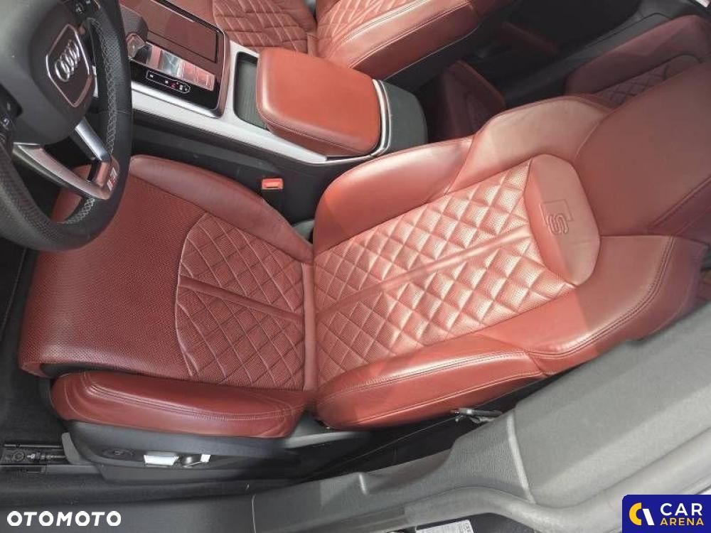 Audi SQ8 - 22