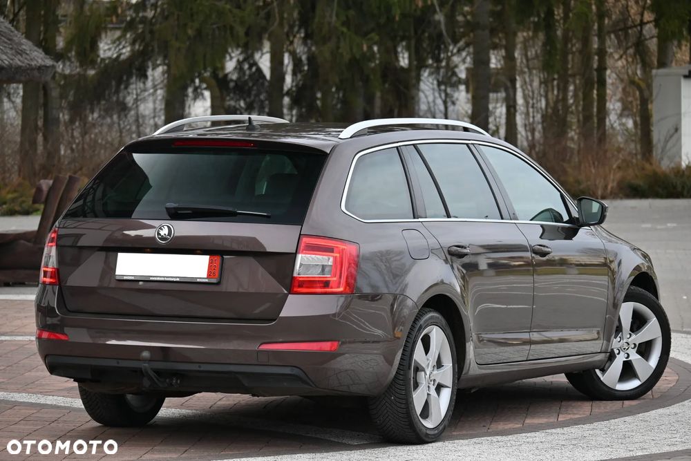 Skoda Octavia 1.8 TSI DSG L&K - 11