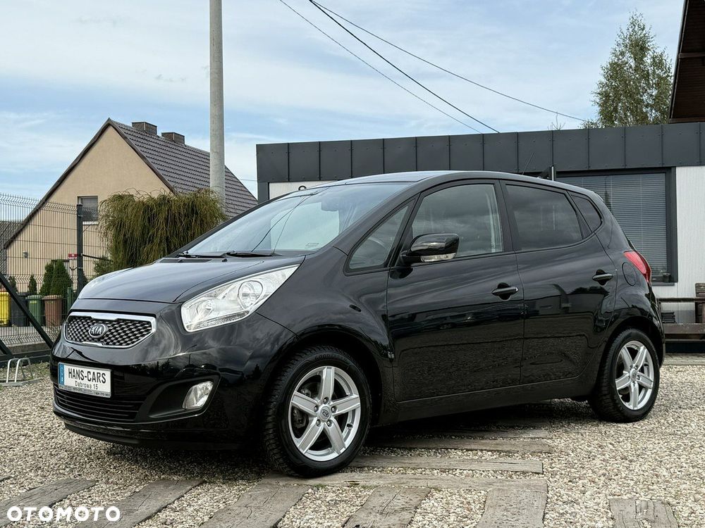Kia Venga - 10