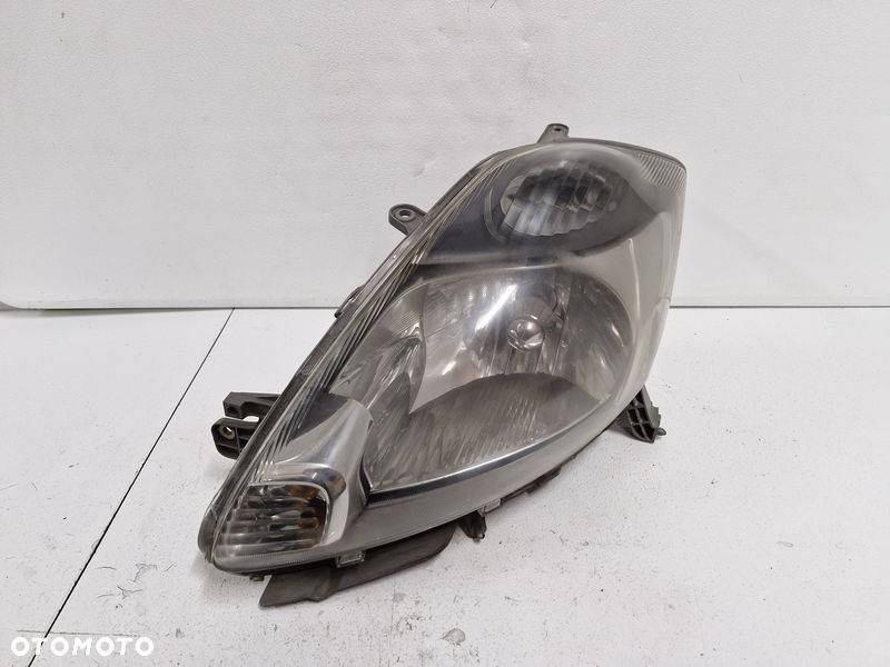 subaru justy iv 4 lampa reflektor lewy przód eu - 1