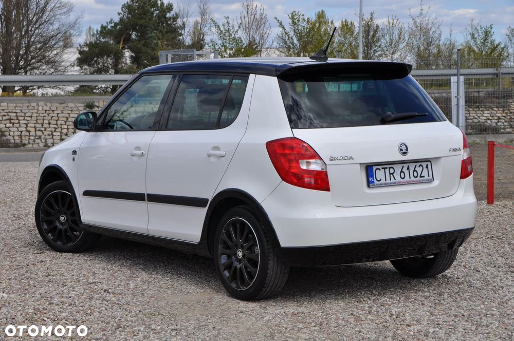 Skoda Fabia 1.2 TSI Monte Carlo - 5