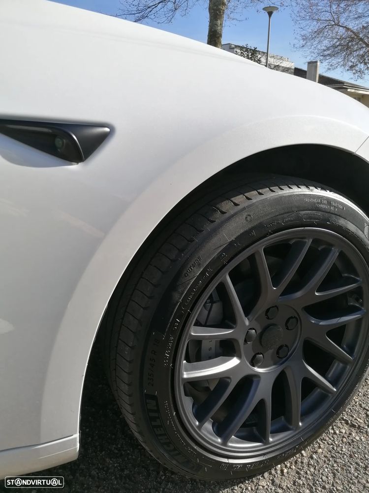 Tesla Model 3 Tração Traseira - 21