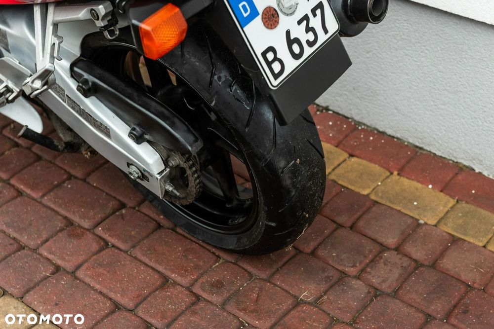 Honda CBR - 8