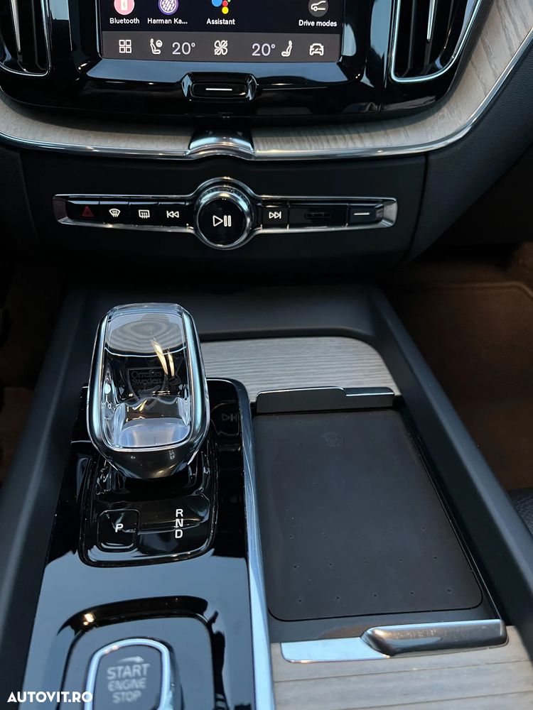 Volvo XC 60 B4 MHEV Inscription - 8
