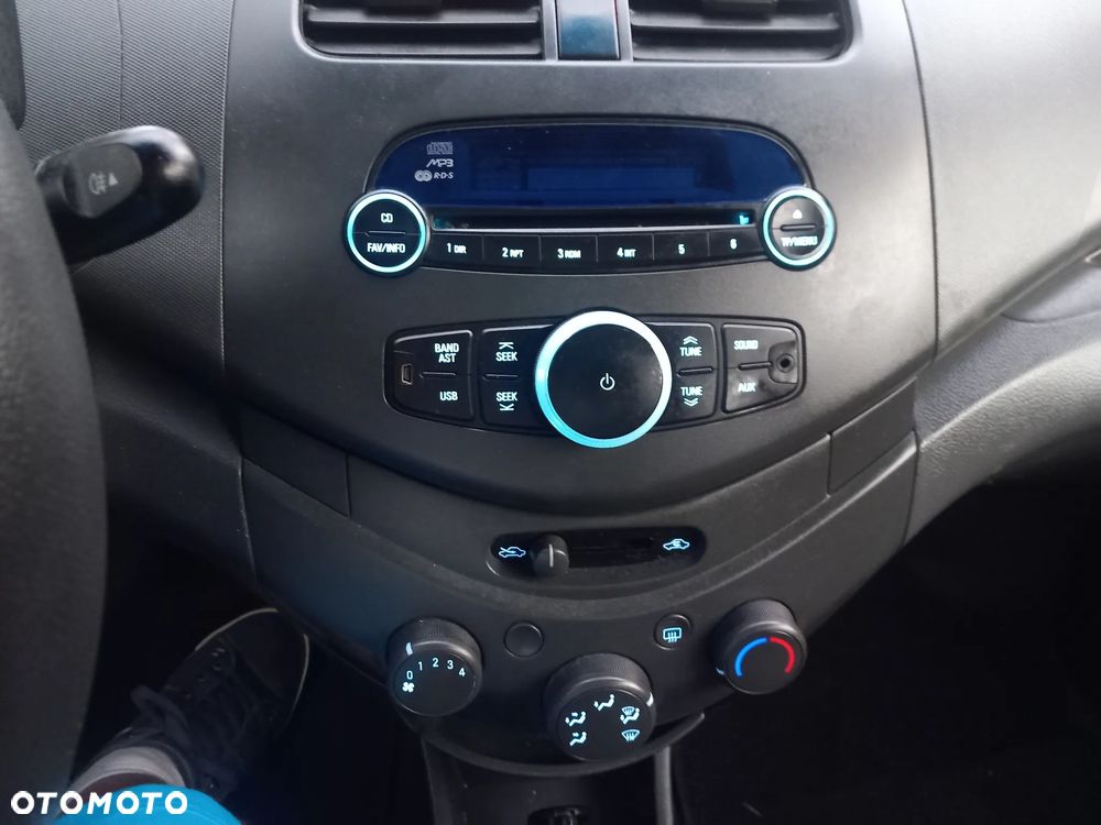 Chevrolet Spark 1.0 EcoLogic LS - 13