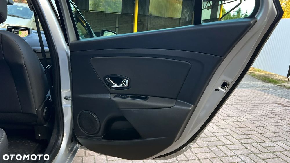 Renault Megane Grandtour ENERGY dCi 110 LIMITED - 30