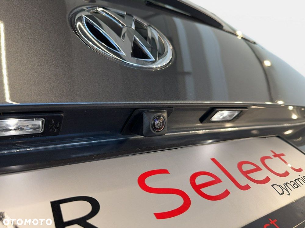 Volkswagen Multivan - 18