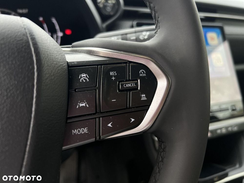 Lexus LBX 1.5 Hybrid - 25