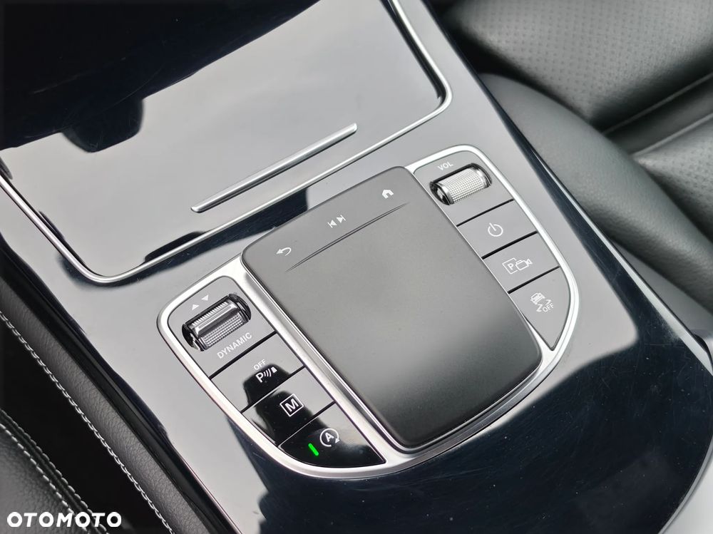 Mercedes-Benz GLC 200 4Matic 9G-TRONIC - 26
