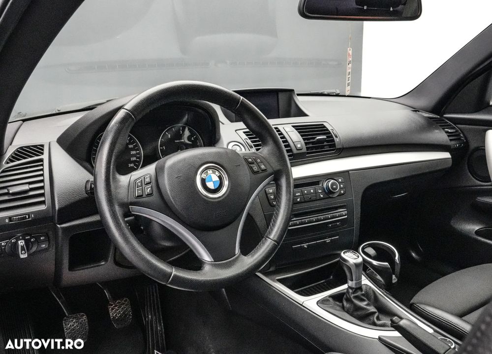 BMW Seria 1 118d DPF Edition Sport - 16