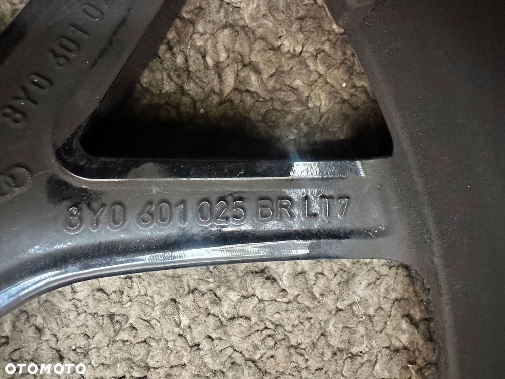 felga aluminiowa audi oe audi rs3 9.0" x 19" 5x112 et 25 - 8