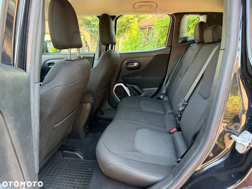 Jeep Renegade 1.6 E-TorQ Longitude - 17