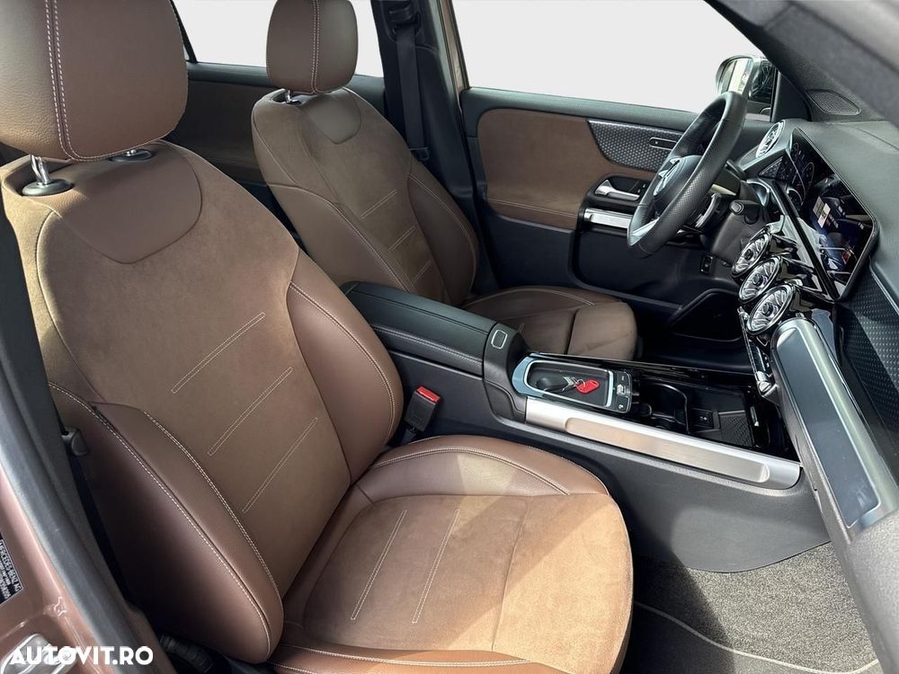 Mercedes-Benz GLB - 15