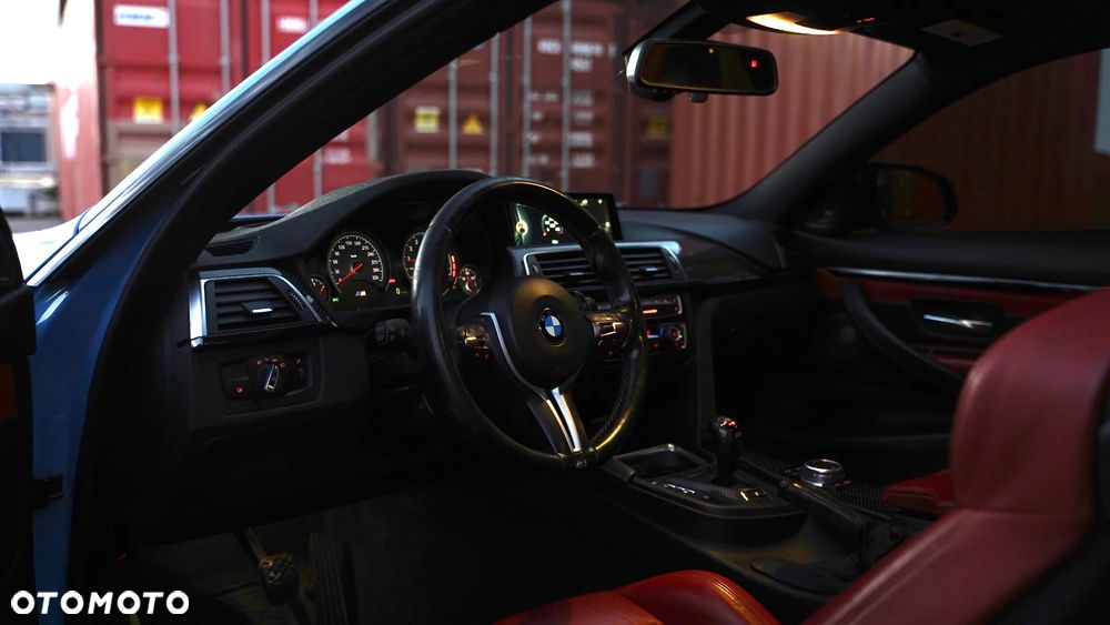 BMW M4 - 10