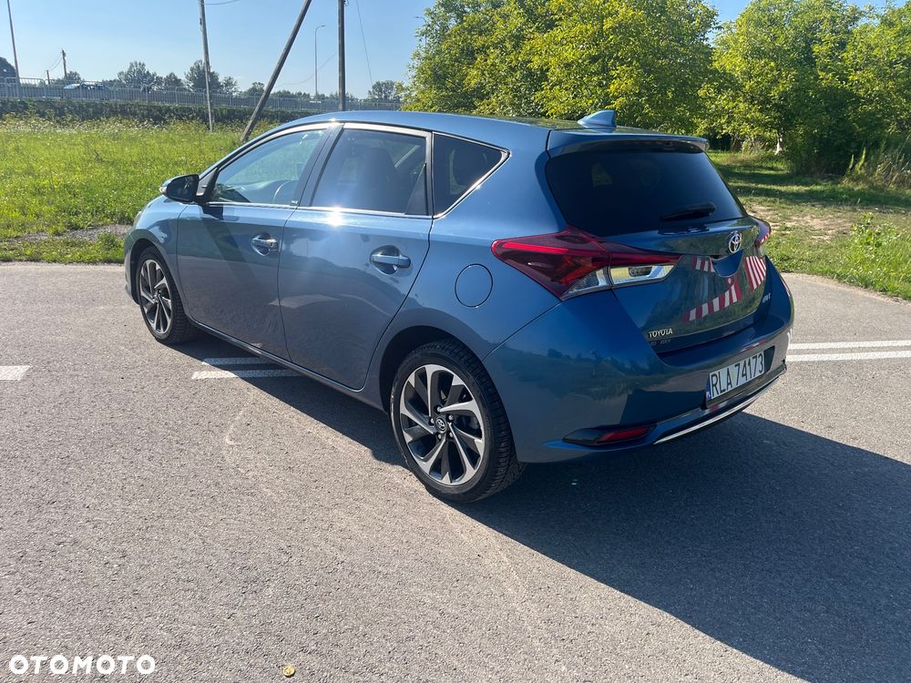 Toyota Auris 1.2 Turbo Edition-S - 10