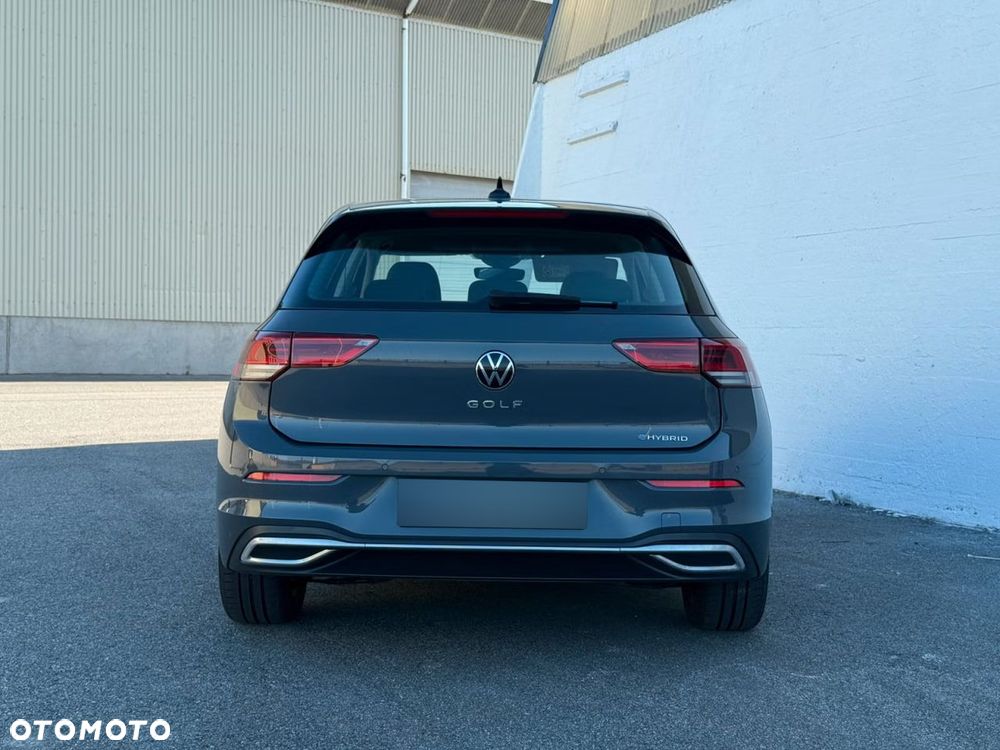 Volkswagen Golf 1.4 TSI Plug-In Hybrid Style DSG - 4