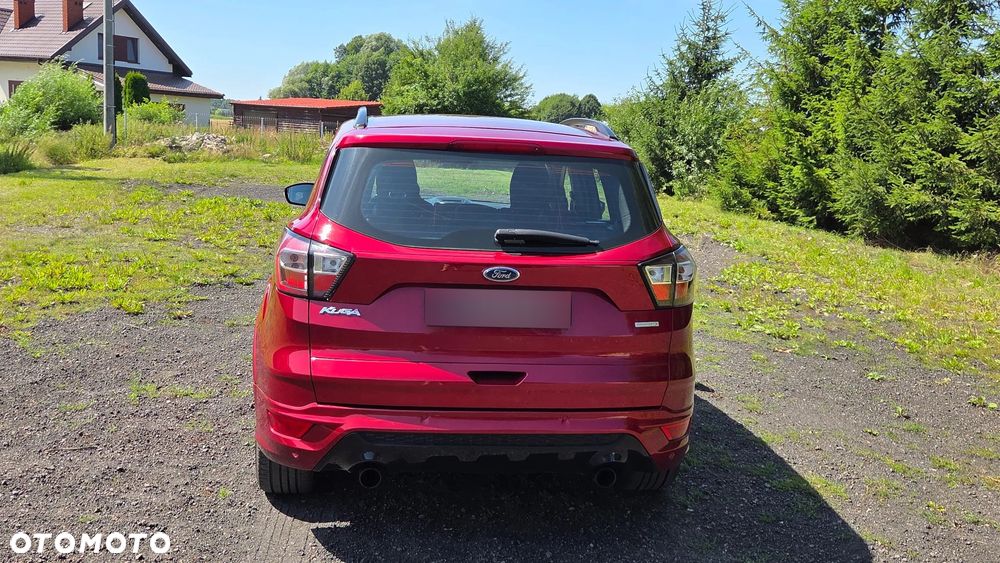 Ford Kuga 1.5 EcoBoost 2x4 ST-Line - 2