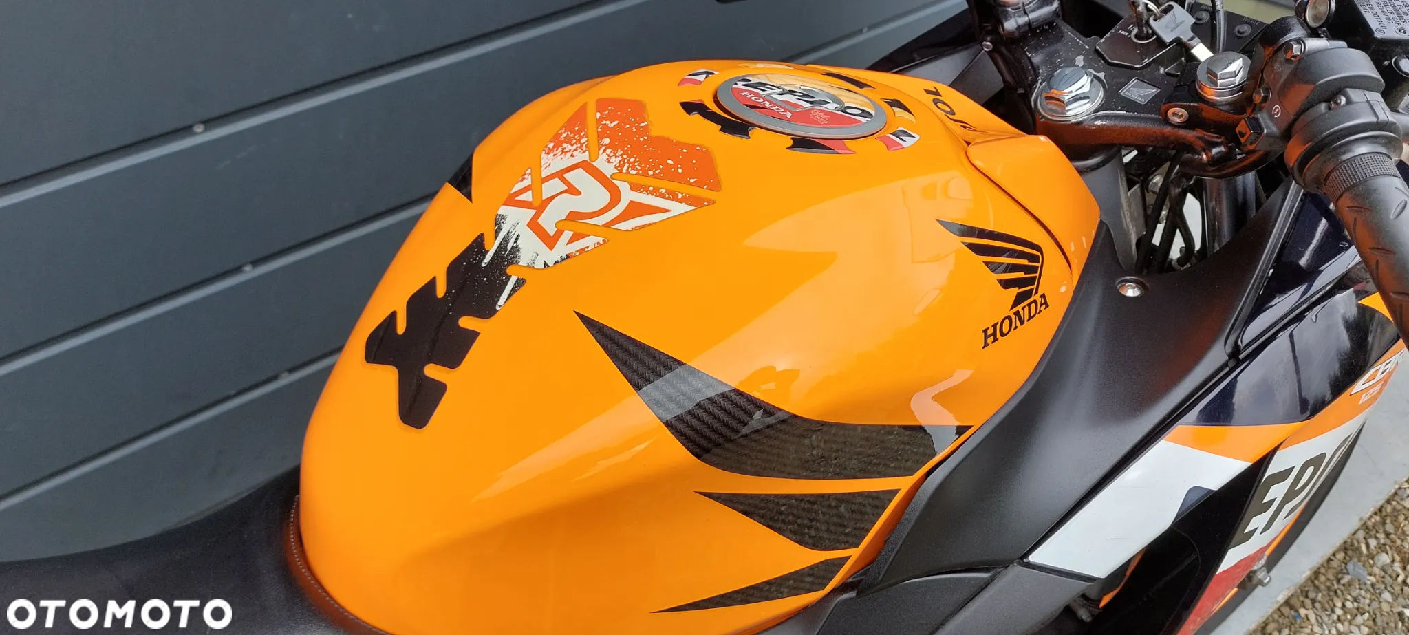 Honda CBR - 28