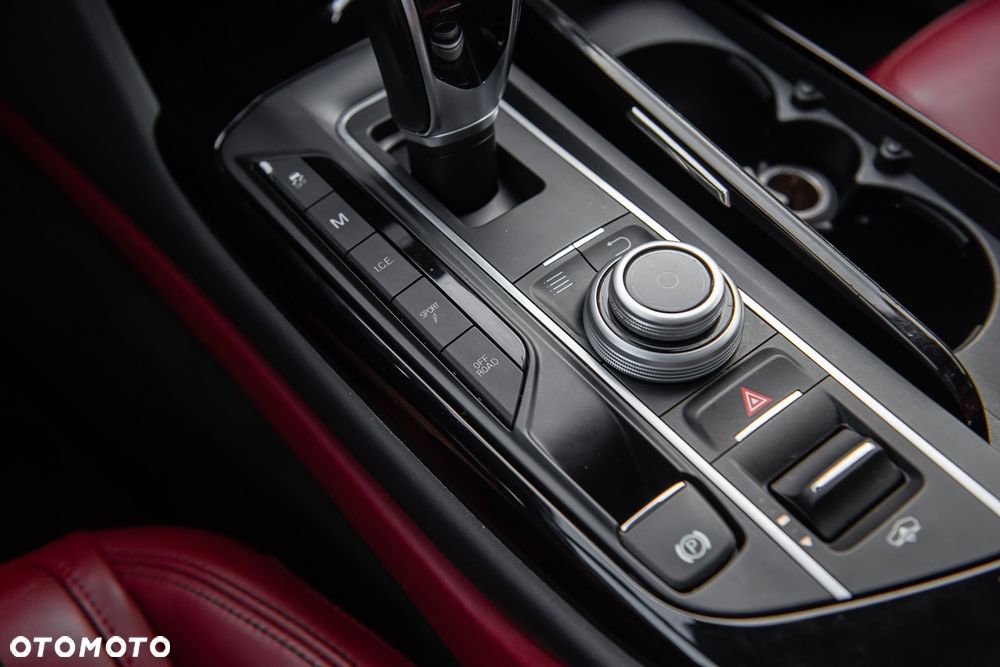 Maserati Levante Granlusso - 37