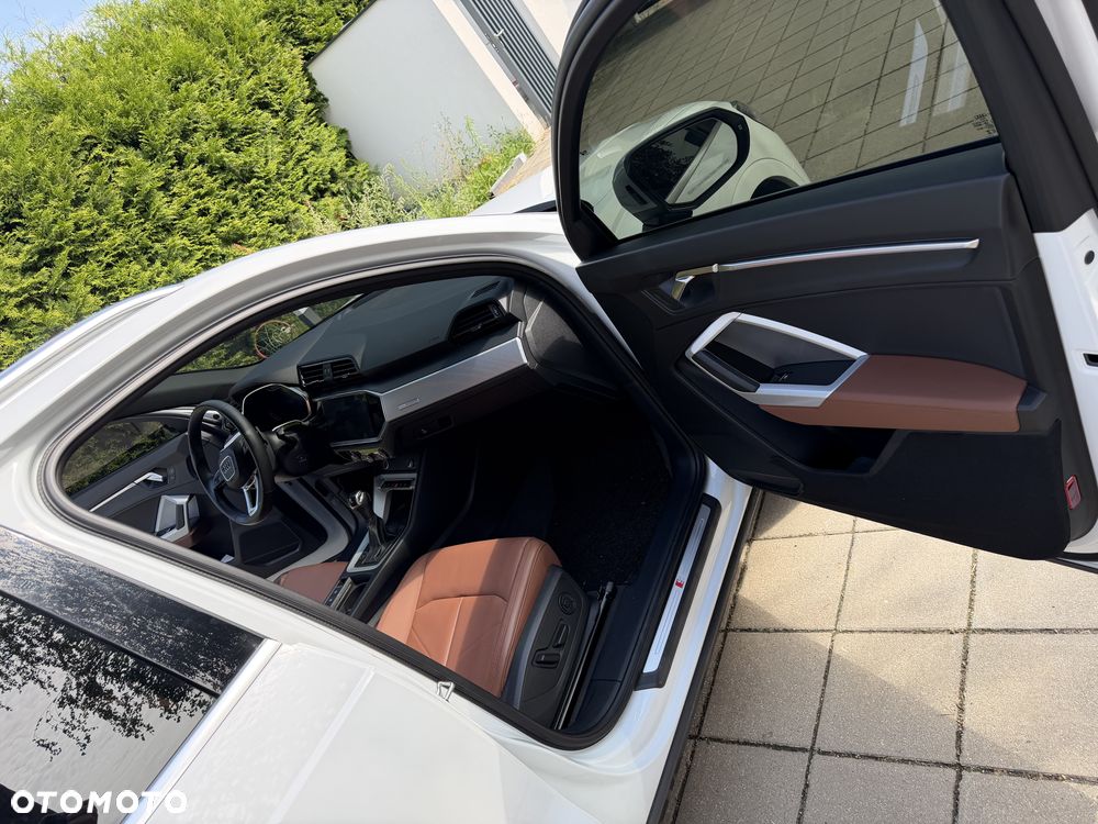 Audi Q3 35 TDI S tronic S line - 30