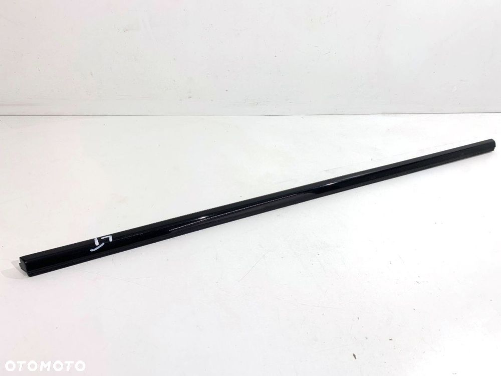 LISTWA ZGARNIAJĄCA TYŁ LEWY  BMW 3 Gran Turismo (F34) 2012 - 2022 320 i 135 kW [184 KM] benzyna - 1