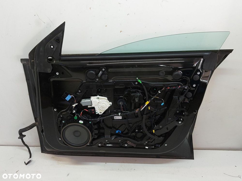 TESLA MODEL Y 2022r DRZWI PRAWY PRZÓD SZYBA czarny PBSB - 2