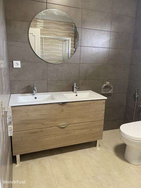 Apartamento T2 Maia Centro, lugar de garagem - Grande imagem: 5/8