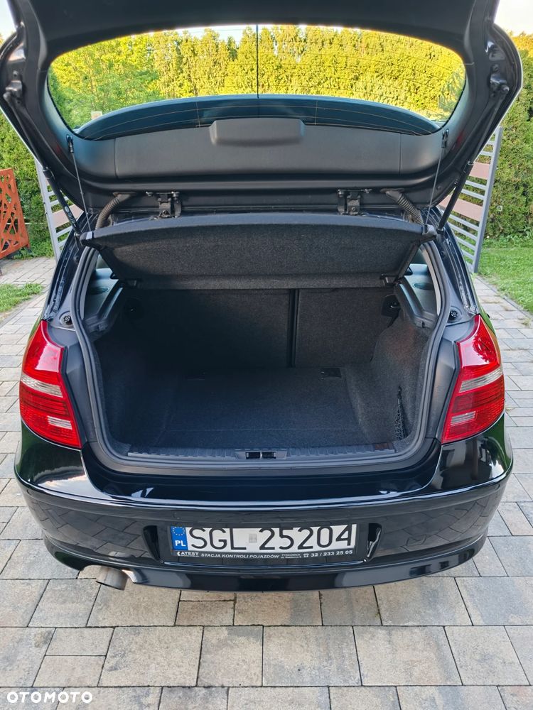 BMW Seria 1 - 15