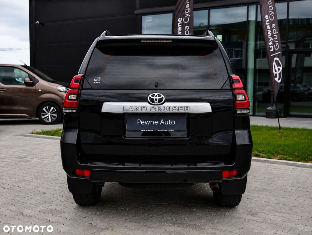Toyota Land Cruiser LC 2.8 D-4D Prado - 8