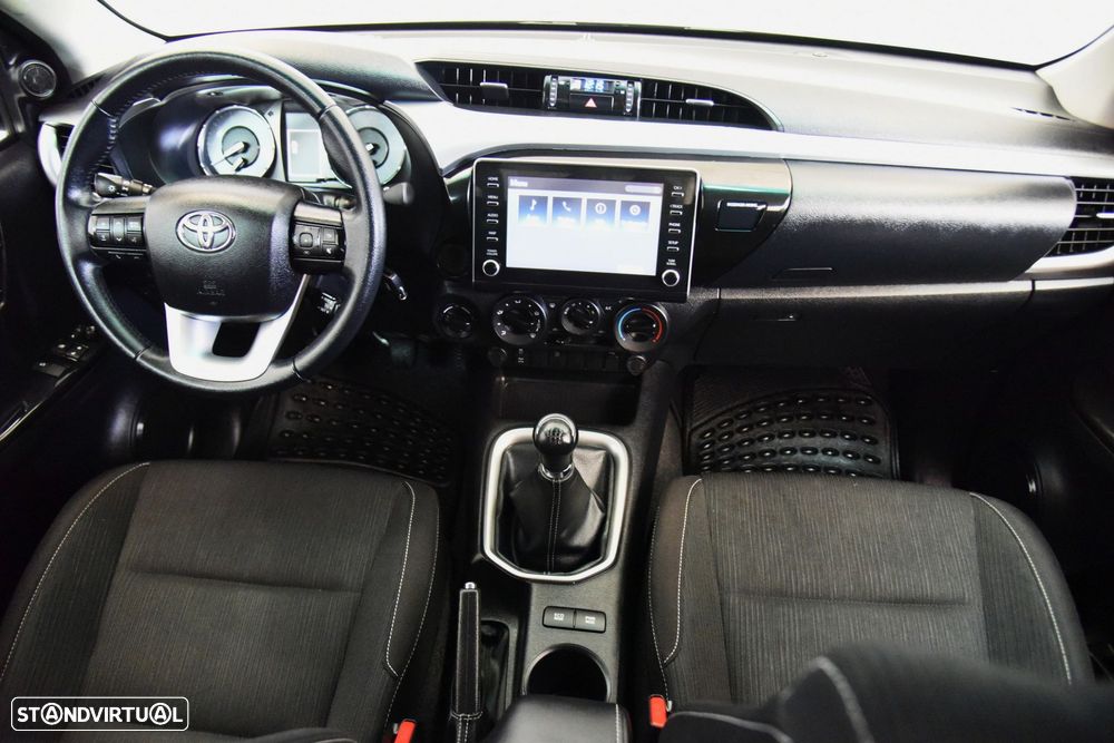 Toyota Hilux - 23