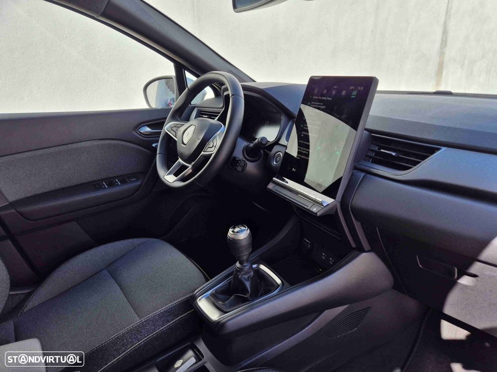 Renault Captur 1.0 TCe Techno Bi-Fuel - 17
