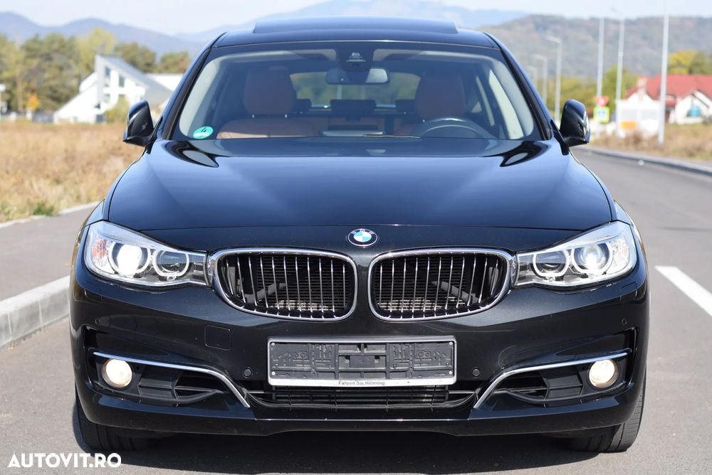 BMW Seria 3 325d Aut. Luxury Line - 35