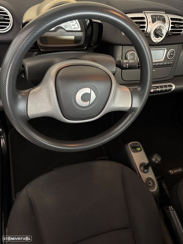 Smart ForTwo Coupé 1.0 mhd Pure 61 - 22