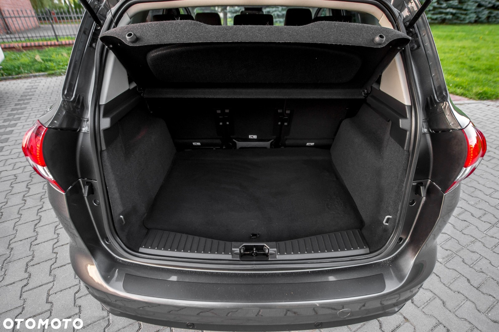 Ford C-MAX 1.5 EcoBoost Start-Stop-System Titanium - 37