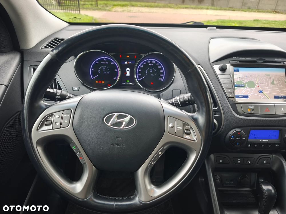 Hyundai ix35 2.0 CRDi 4WD Automatik Premium - 22