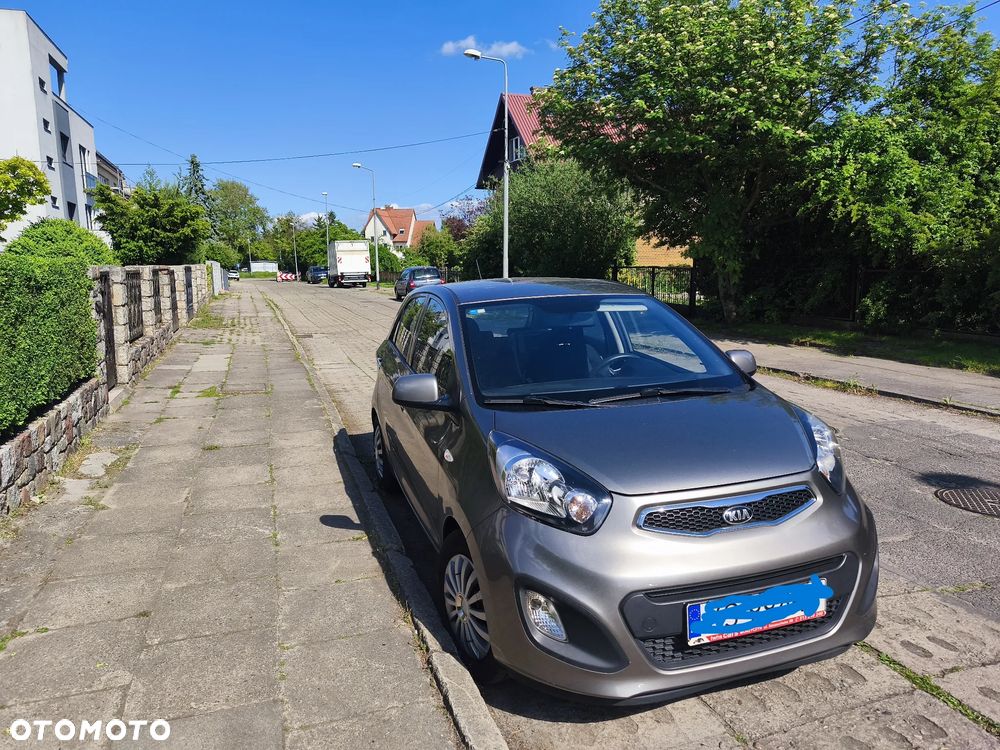 Kia Picanto 1.0 M - 1