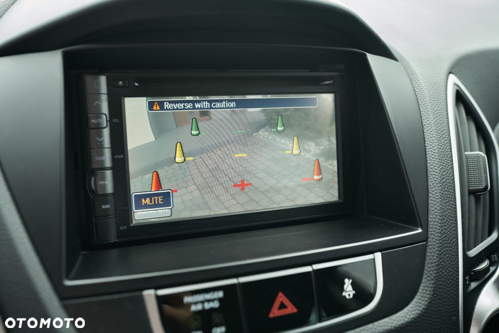 Hyundai ix35 - 24