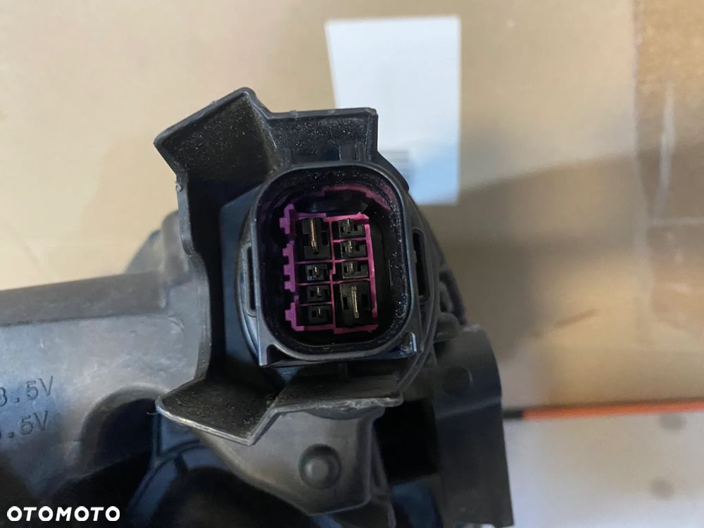 lampa audi a3 8Y full led prawa eu cała - 8