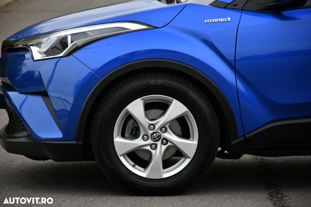 Toyota C-HR Hybrid Business-Edition - 15