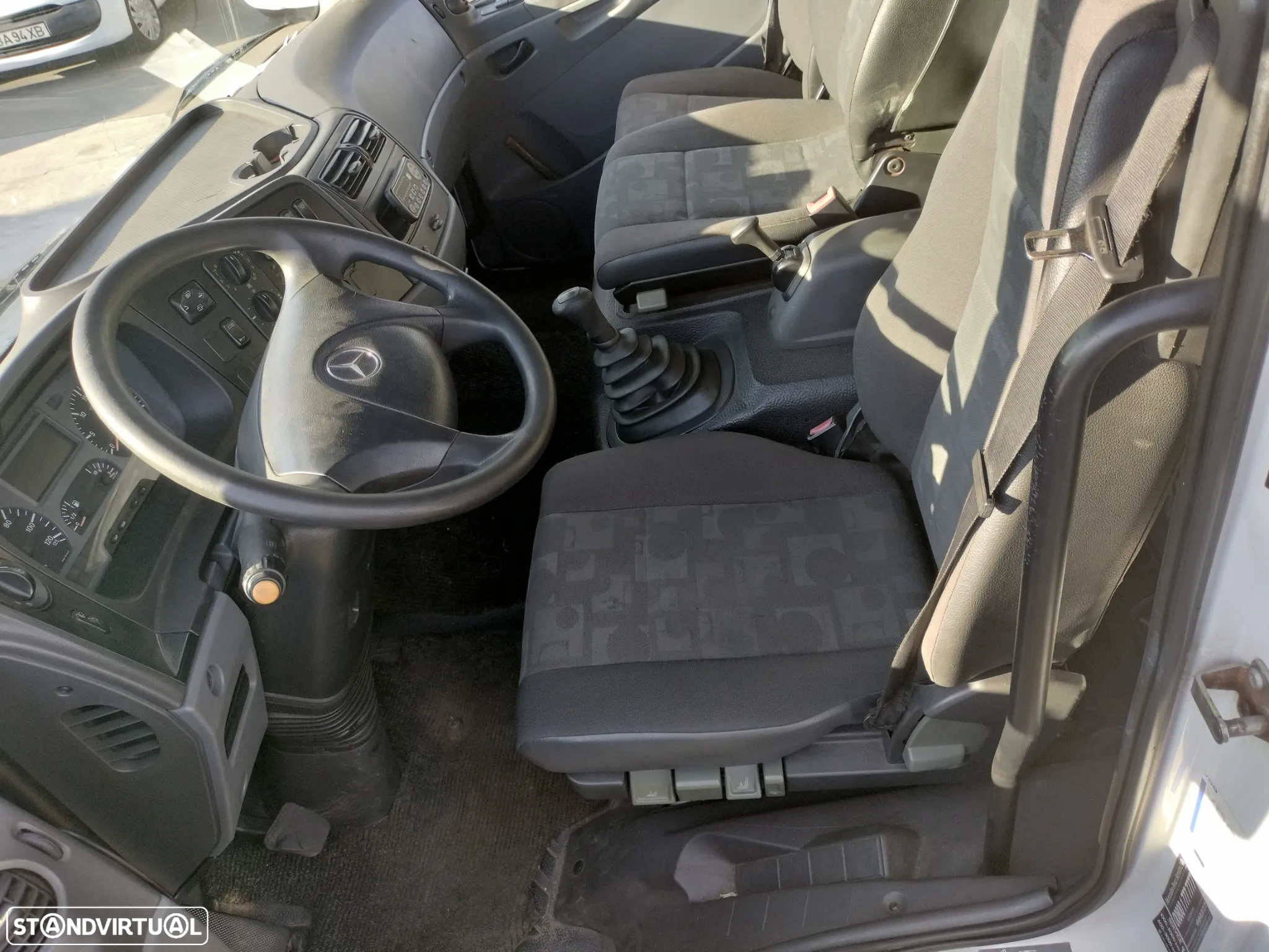 Mercedes Benz Atego Pronto-Socorro - 4