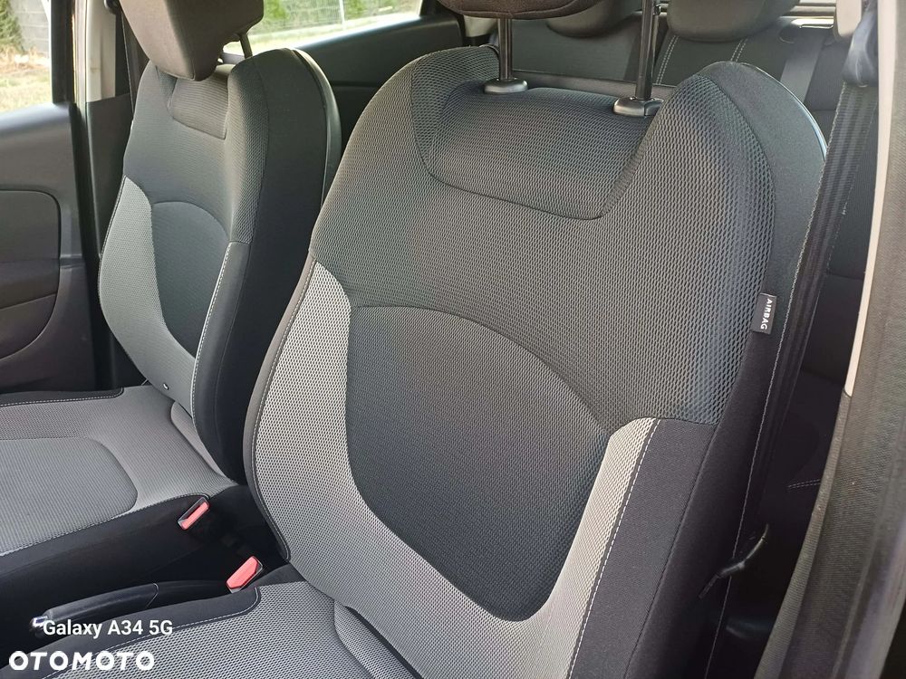 Renault Captur - 13